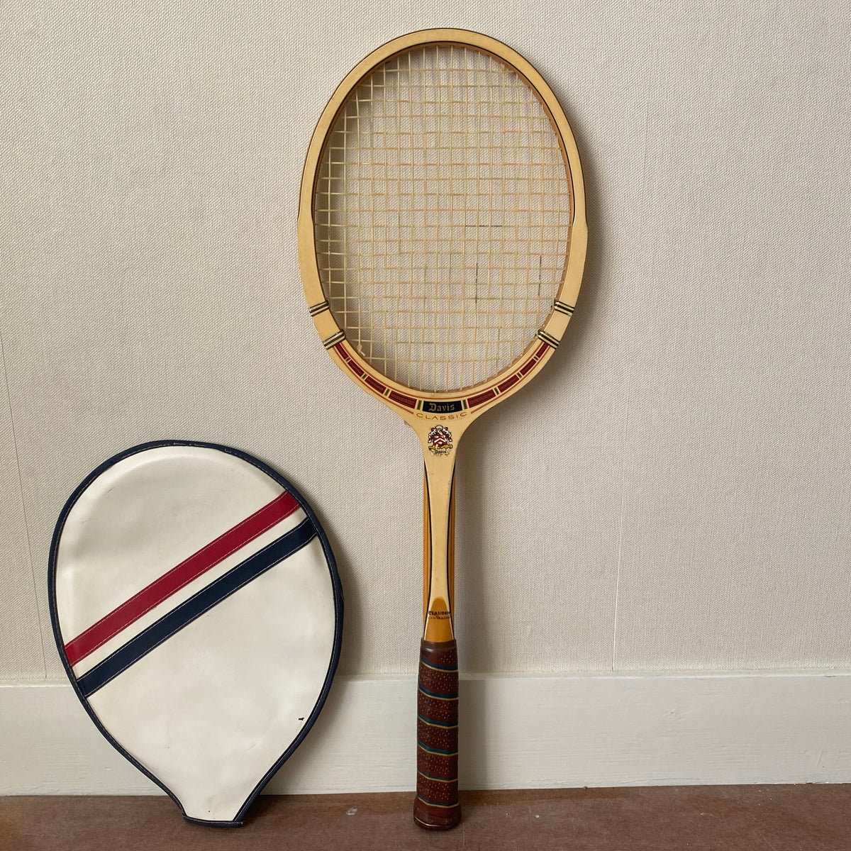 Raquette de tennis en bois Davis Hi-Point vintage - France Raquette de tennis en bois Davis Hi-Point vintage - France