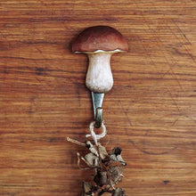 Wildlife Garden Hand Carved Mushroom Hook - Penny Bun