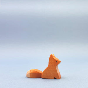 Brin d'Ours Red Fox Cub - Sitting
