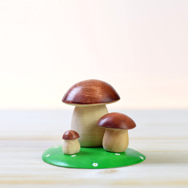 Bumbu Toys Mushroom Set