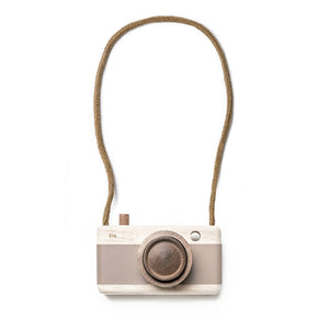 Fanny And Alexander Wooden Zoom Camera – Cat's Paw Pink
