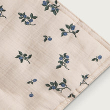 Garbo&Friends Filled Muslin Quilt - Blueberry