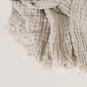 Garbo and Friends Blanket - Mellow Lin