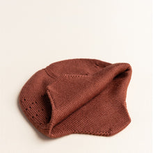 Hvid Knitted Hat Dua - Cherry