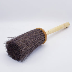 Iris Hantverk Round Porch Broom - Short Handle