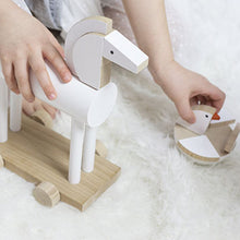 Kutulu The Wooden Dove – Holu