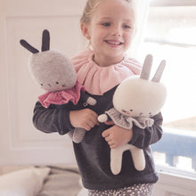 Lauvely The Jumper Bunny – Ava