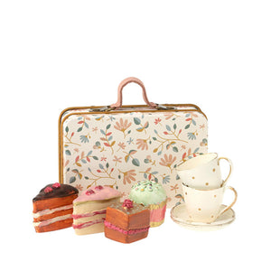 Maileg Cake Set in Suitcase