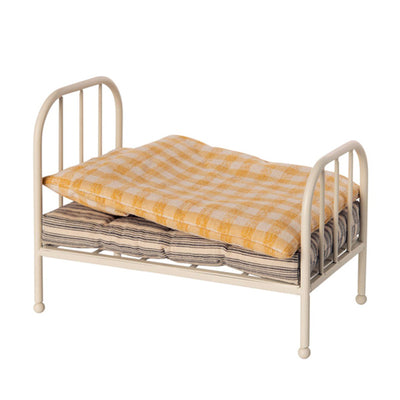 Maileg Vintage Bed for Teddy Junior