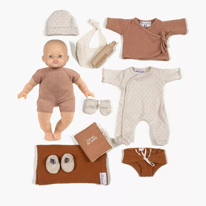 Minikane My Suitcase of Yesteryear - The Babies “Birth Kit” Cassonade