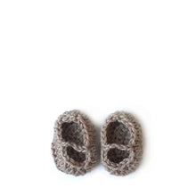 Minikane Paola Reina Baby Doll Crochet Shoes – Beige
