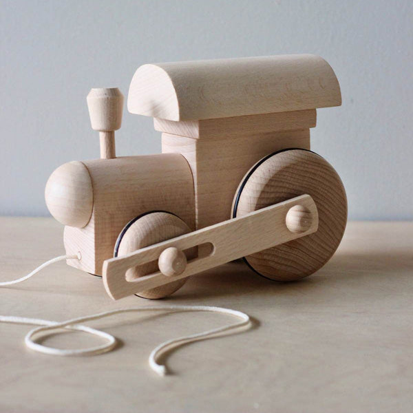 Pull along train toy outlet