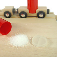 Neue Freunde Salt And Pepper Express – Red