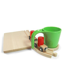 Neue Freunde Railroad Breakfast Set – Green