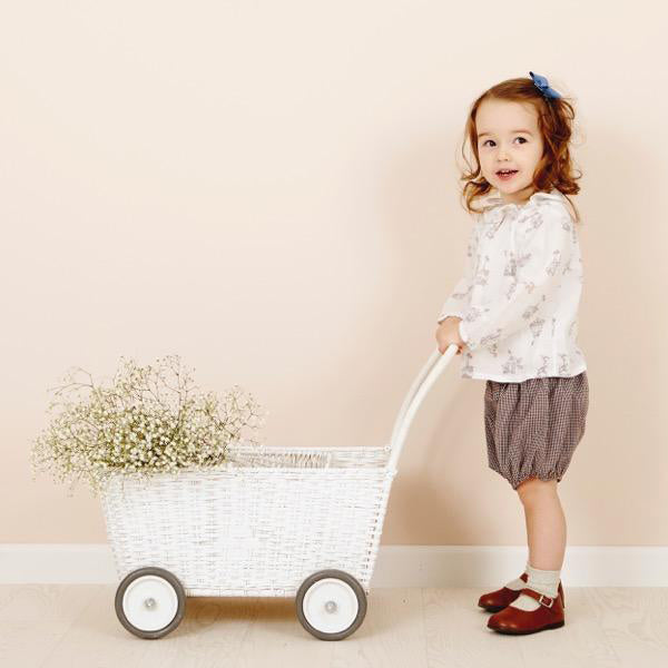 2024最新のスタイル Olli Elenfhant – White - Strolley Ella その他