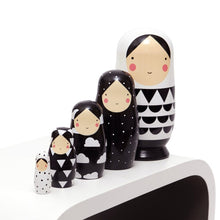 Petit Monkey Nesting Dolls – Black and White