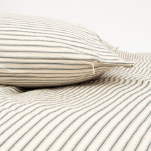 Studio Feder Bedding – Stripe Classic