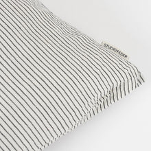 Studio Feder Pillow Cushion 40×60 – Black Pin Stripe