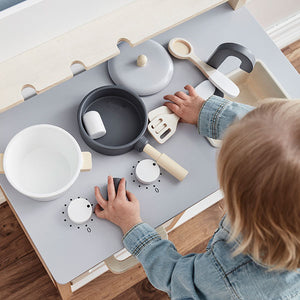 Kid’s Concept Play Kitchen – Natural White